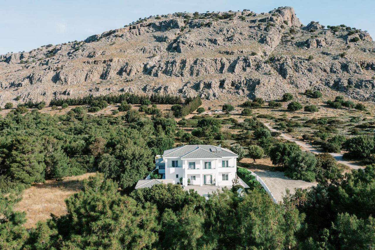 M Mansion * Pefki